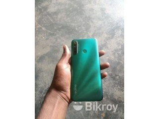 Realme 5i 4/64 (Used)