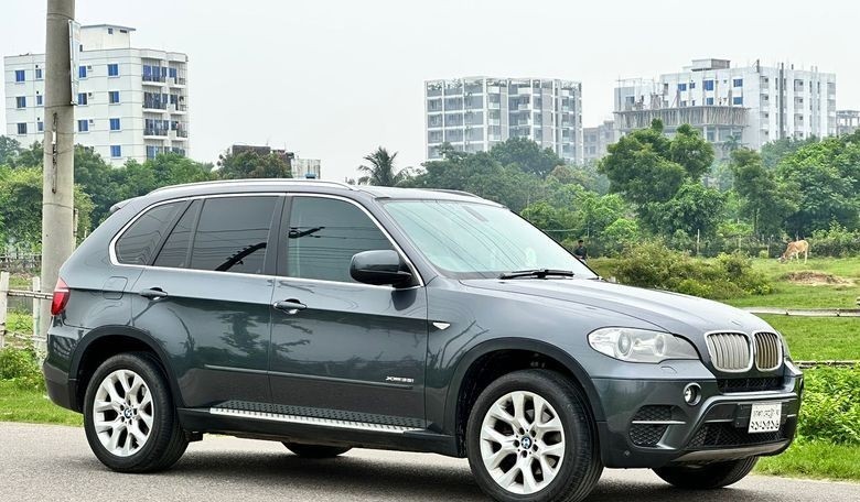 bmw-x5-2015-big-2