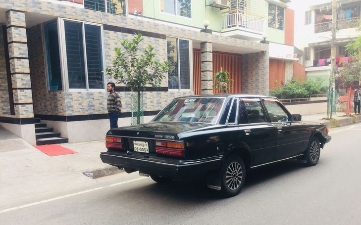 toyota-cressida-1983-big-2